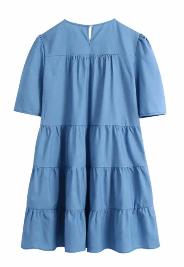 Robe courte d’été fluide